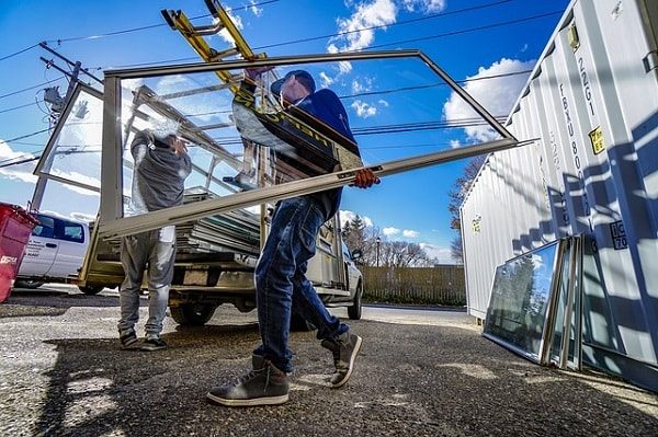 Remplacement de vitre dans une maison de Berchem-Sainte-Agathe