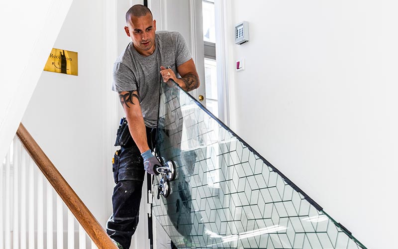 Remplacement de vitre dans un appartement de l'avenue Louise