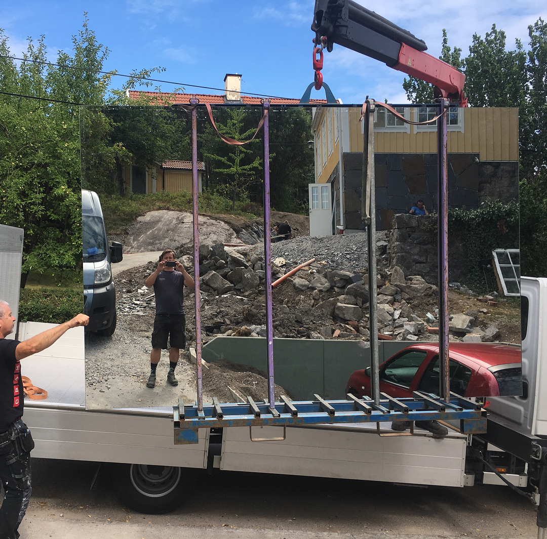 Remplacement de vitre cassée par un vitrier à Uccle